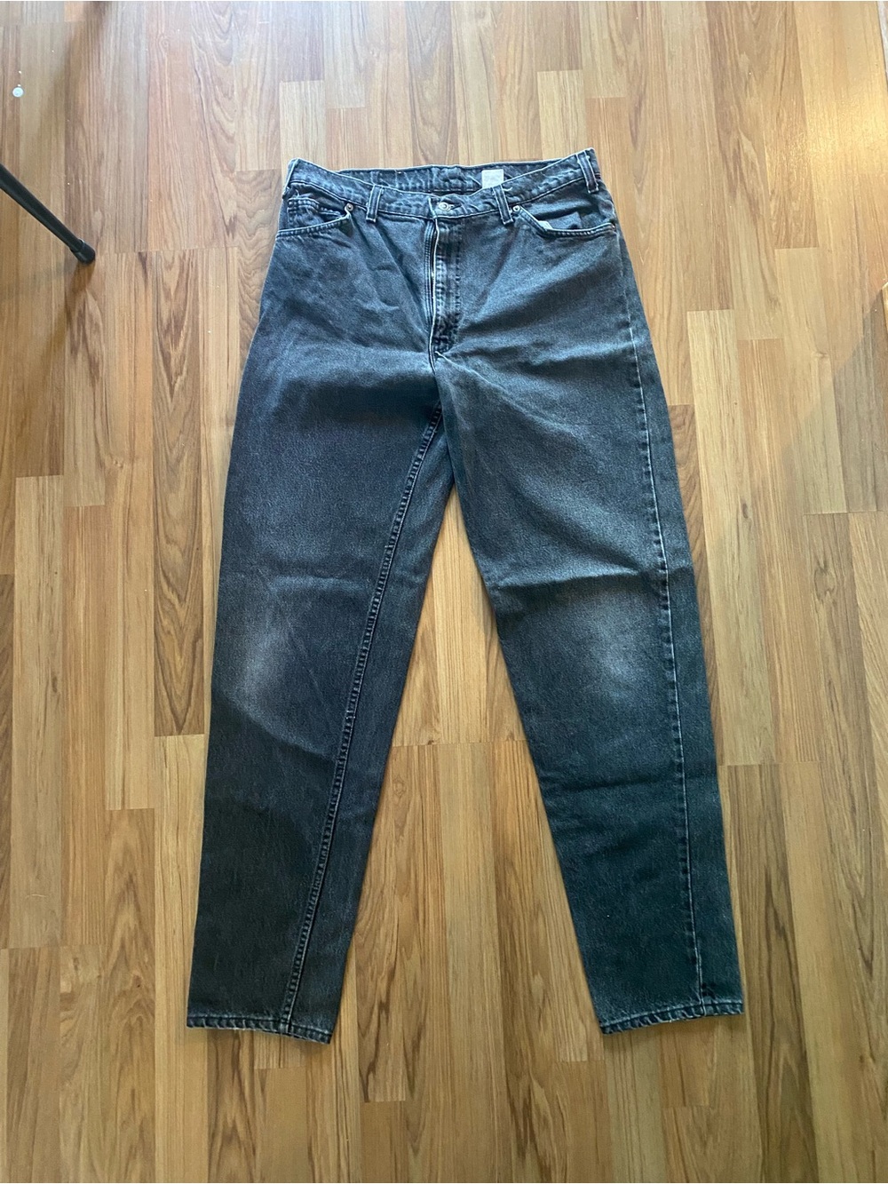 Levi's Men's Black Washed Relaxed Jeans